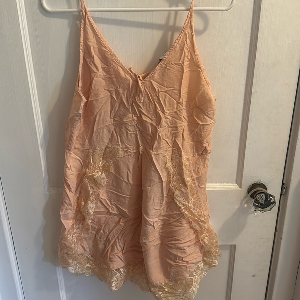 Women’s nightgown